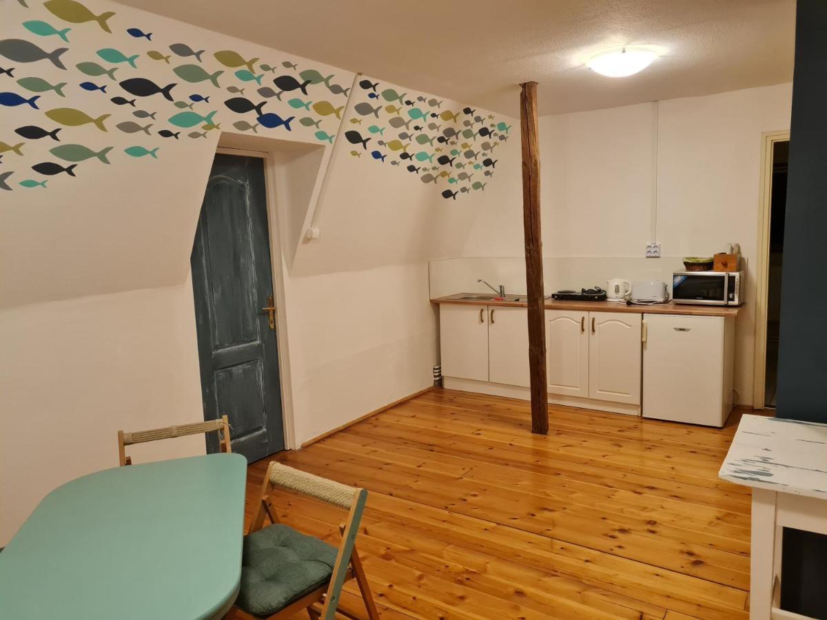 Tulipanvendeghaz Hotell Keszthely Exteriör bild