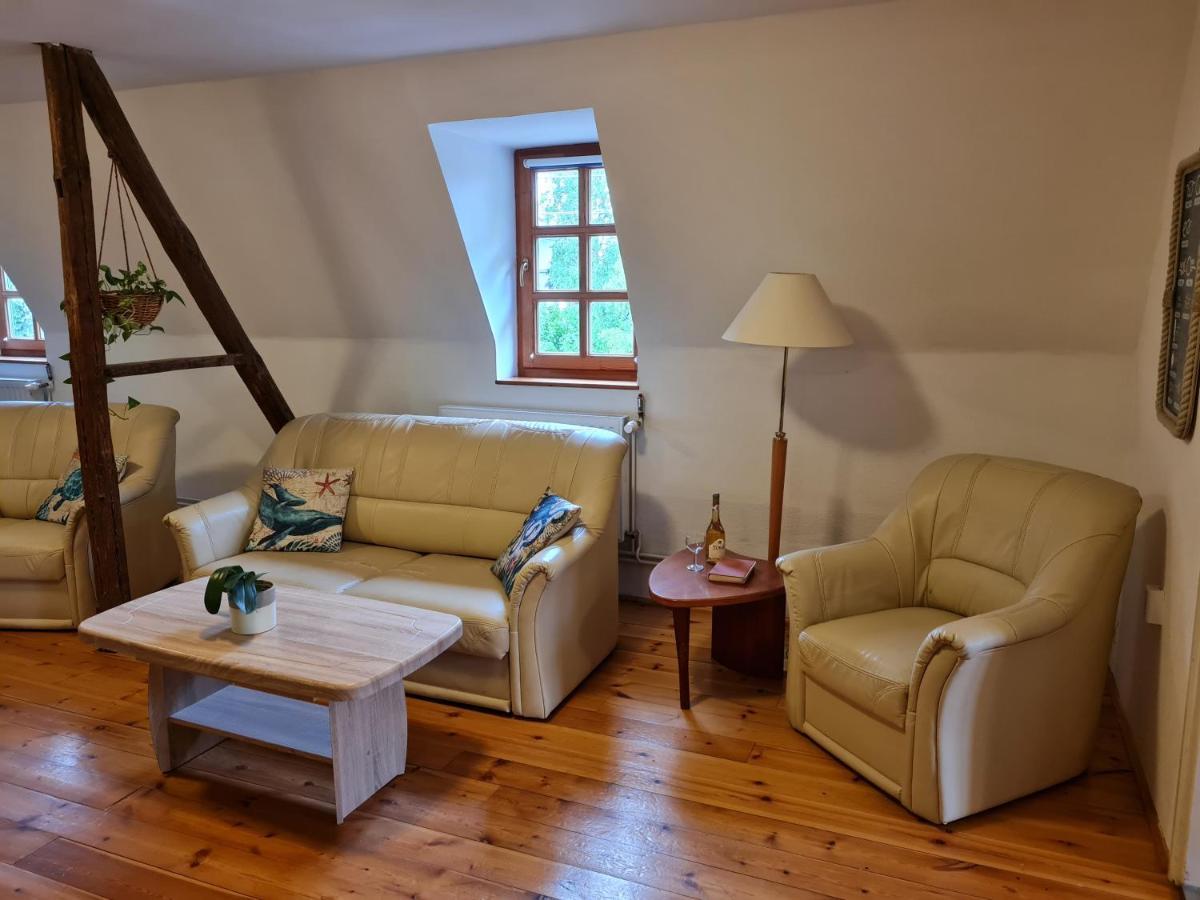 Tulipanvendeghaz Hotell Keszthely Exteriör bild